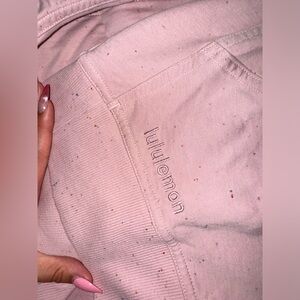 NEVER WORN LULULEMON HOODIE